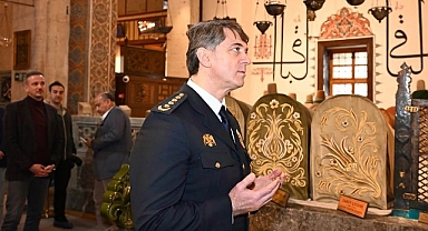 Konya Emniyet Müdürü'nden Mevlana'ya ziyaret