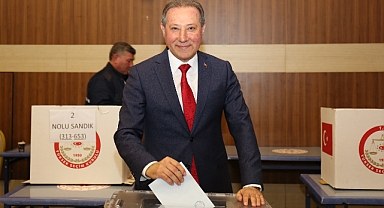 Muharrem Karabacak yeniden KONESOB başkanı seçildi.