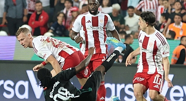 Süper Lig’e veda eden son takım Antalyaspor oldu