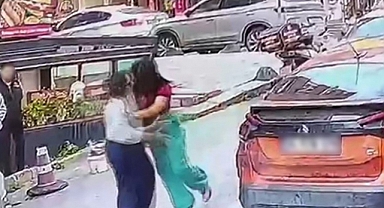 Trafikte tartıştığı kadına kafa atan sosyal medya fenomenine ağır ceza