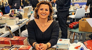 Yazar Ayten Öztürk bıçaklanarak öldürüldü 