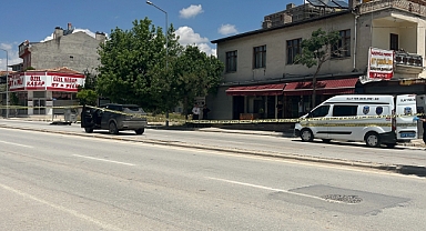 Aracın çarptığı yaya hayatını kaybetti