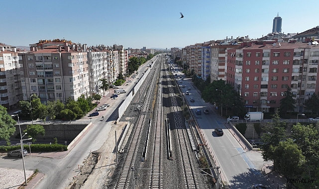 Banliyö Hattında Tren Kaynaklı Gürültüye Karşı Ses Bariyeri Yapıldı