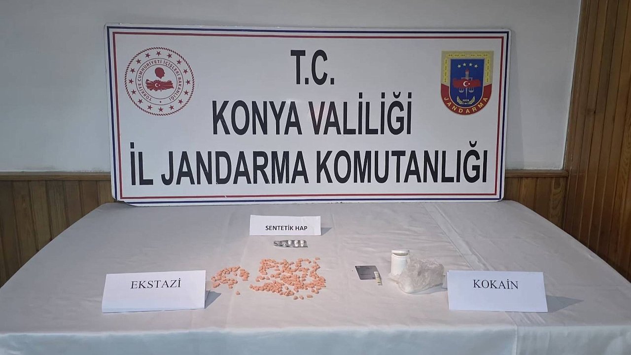 Konya'da jandarmadan uyuşturucu operasyonu