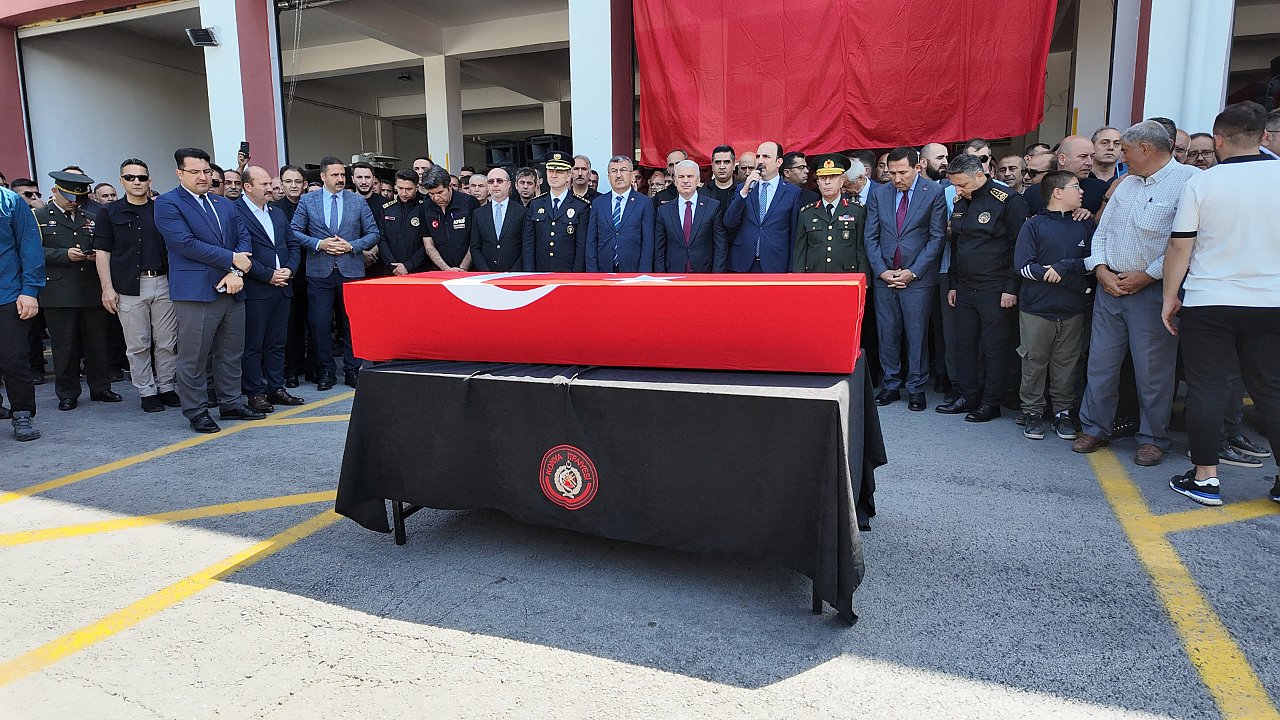 Konya'da şehit itfaiye erine uğurlama töreni