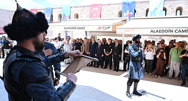 Konya’nın Darülmülk Oluşunun 929. Yılında Selçuklu Sultanları Anıldı