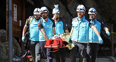 Mağarada gerçeğini aratmayan tatbikat