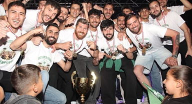 Üzümlüspor’da şampiyonluk coşkusu