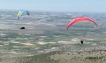 Yamaç paraşütüyle Karapınar'dan Bor'a yolculuk