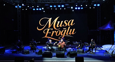 Akşehir'de türkülerin üstadı Musa Eroğlu'na saygı duruşu!
