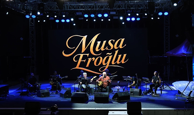 Akşehir'de türkülerin üstadı Musa Eroğlu'na saygı duruşu!