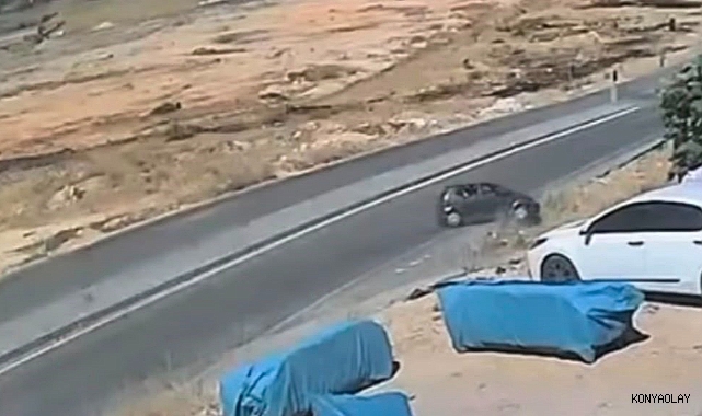 Araç ters döndü: Kaza kamerada