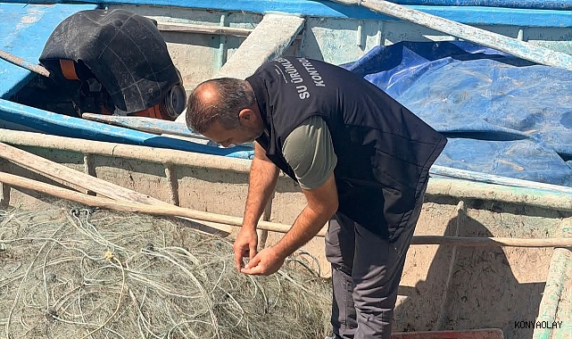 Beyşehir Gölü'nde ağlar ve balık boyları mercek altında