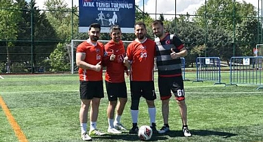 Dronlar futbol oynadı