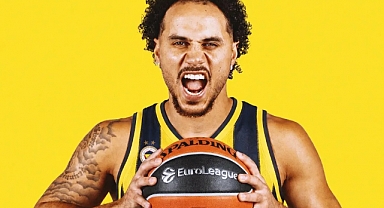 Fenerbahçe, yıldız transferini açıkladı
