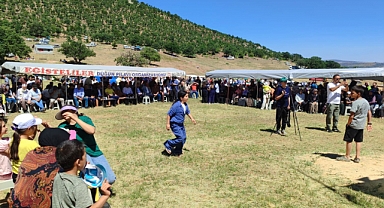 Hadim Aşağı Eşenlerliler yayla şenliğinde buluştu