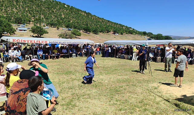 Hadim Aşağı Eşenlerliler yayla şenliğinde buluştu