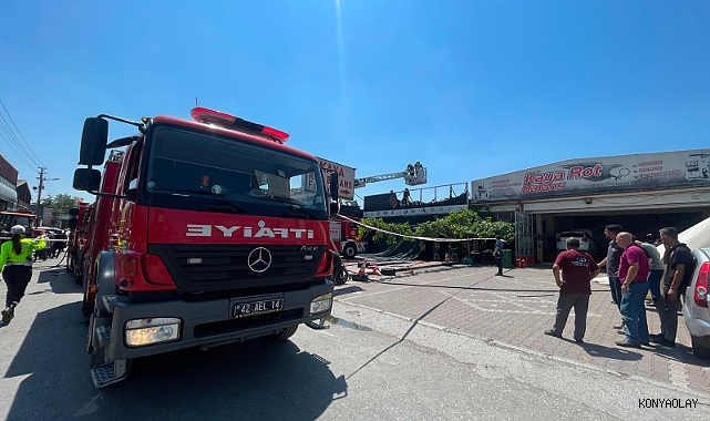 İş yerinde çıkan yangın paniğe neden oldu