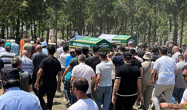 Kazada hayatını kaybeden anne ve kızı son yolculuğuna uğurlandı