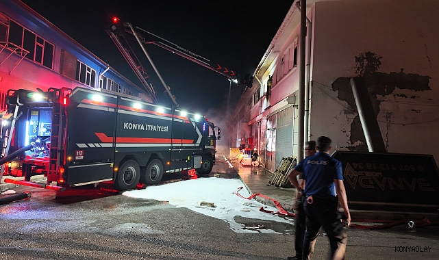 Konya’da iş yerinde yangın paniği