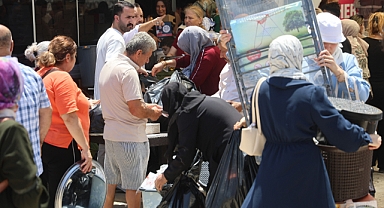 Mağaza açılışında ucuzluk izdihamı